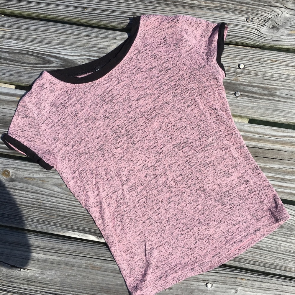 Pink breathable cotton tee